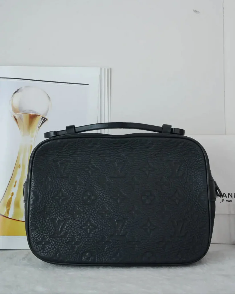 L0uis Vuitt0n Mon0gram Macassar S Lock Messenger Bag Black