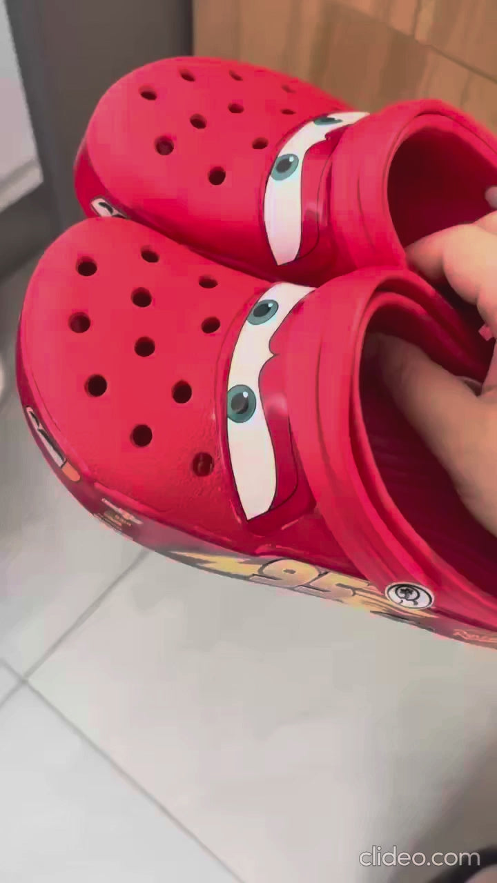 mcQueen Crocs
